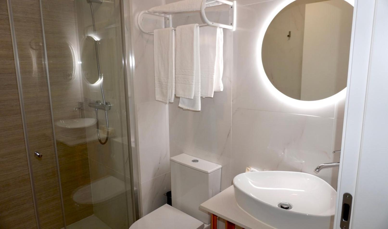 Lux'Otel City Lodge Barcelos Extérieur photo