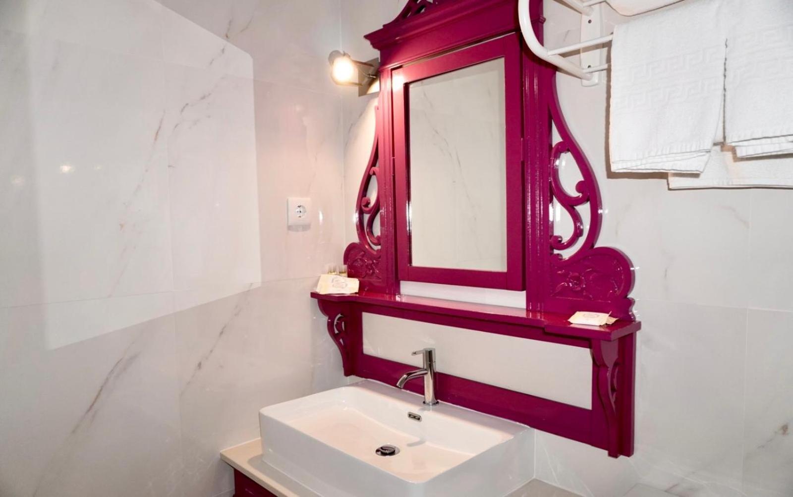 Lux'Otel City Lodge Barcelos Extérieur photo
